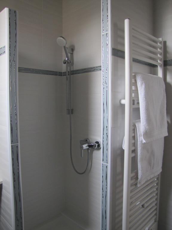 Chambres D'Hotes Les Muriers Romans-sur-Isère Zewnętrze zdjęcie